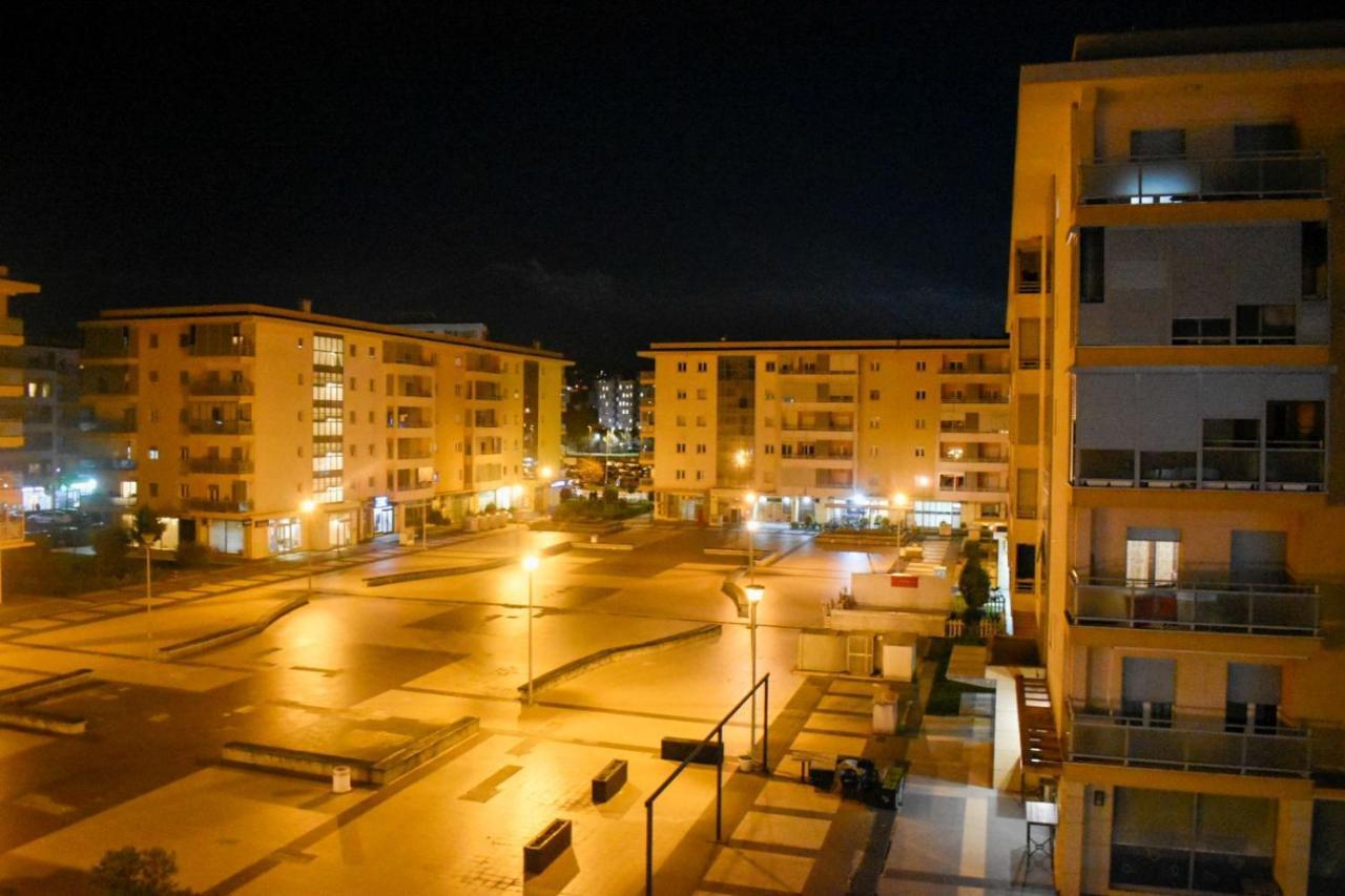 Sara 2 Apartman *
