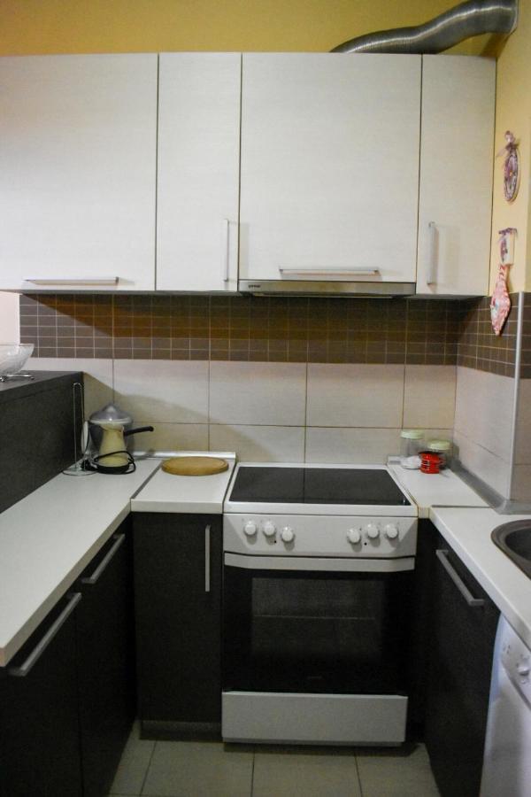 Apartman Sara 2 *