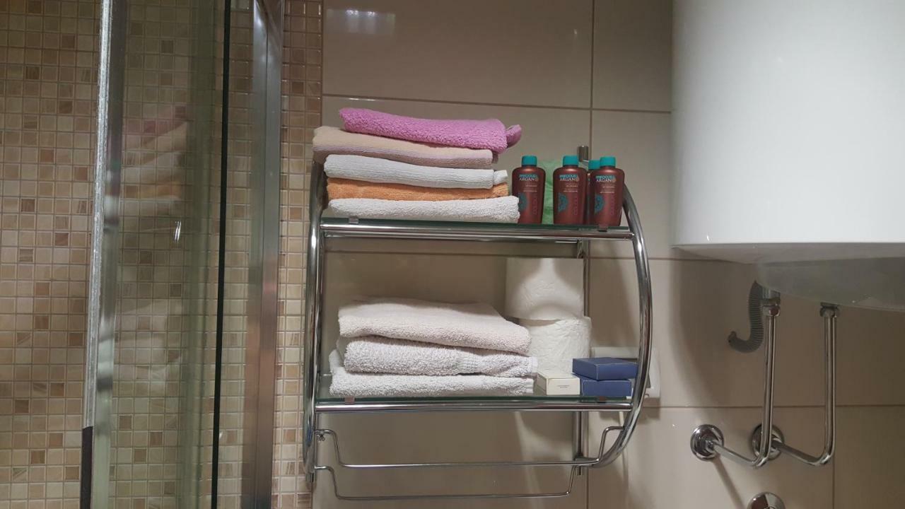 Sara 2 Apartman